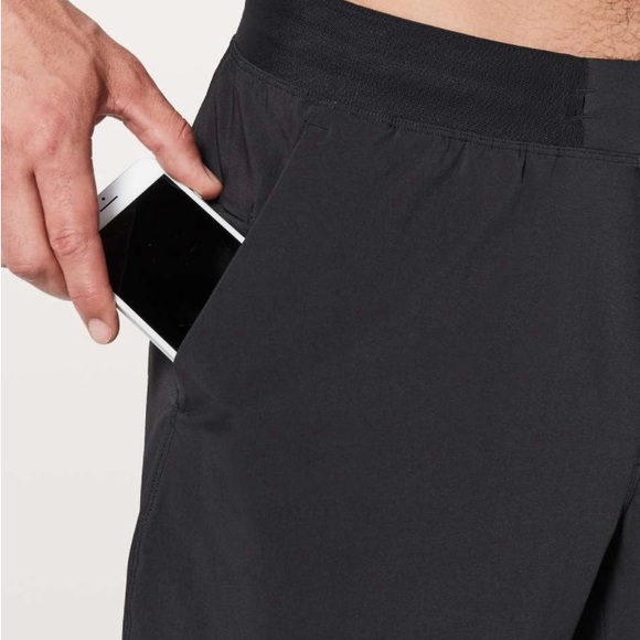 Lululemon - Picture 5 of 7